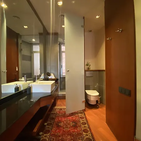 Luminous Designer Loft Style Eixample Views By Myrentalhost Apartman *